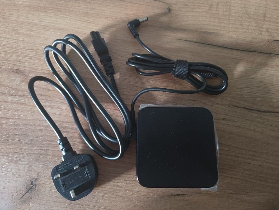 Zasilacz ładowarka adapter