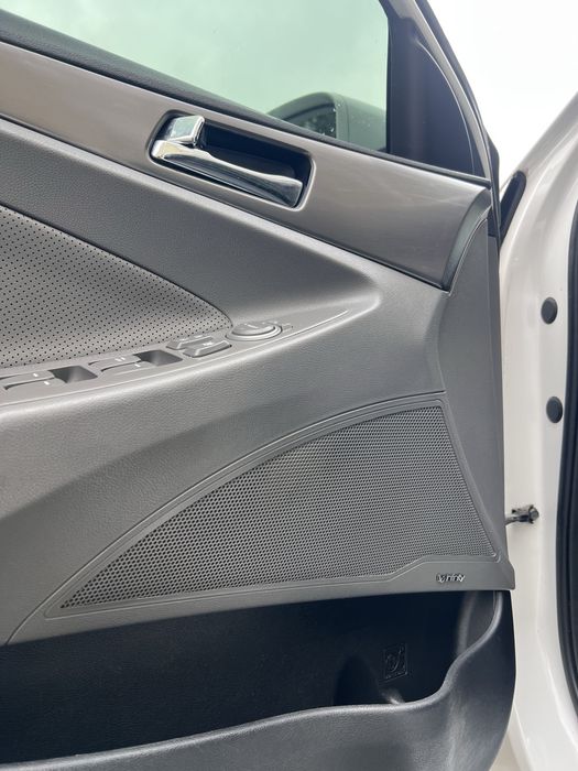 Hyundai Sonata гібрид