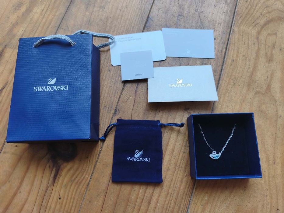 Fio Swarovski Nova na Caixa