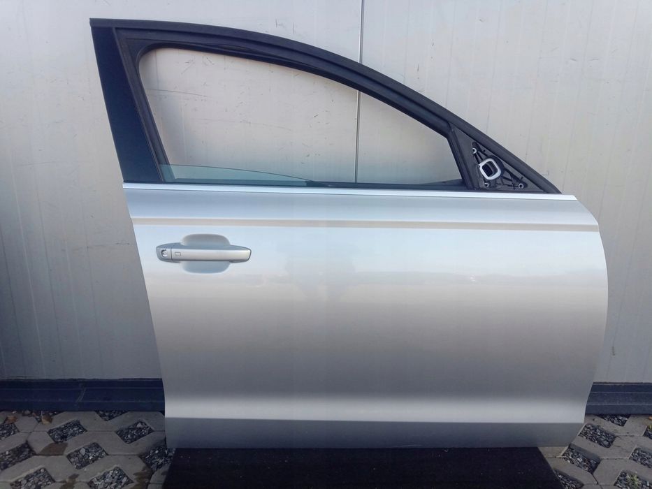 Drzwi Prawe przód Audi A6 C7 LX7W