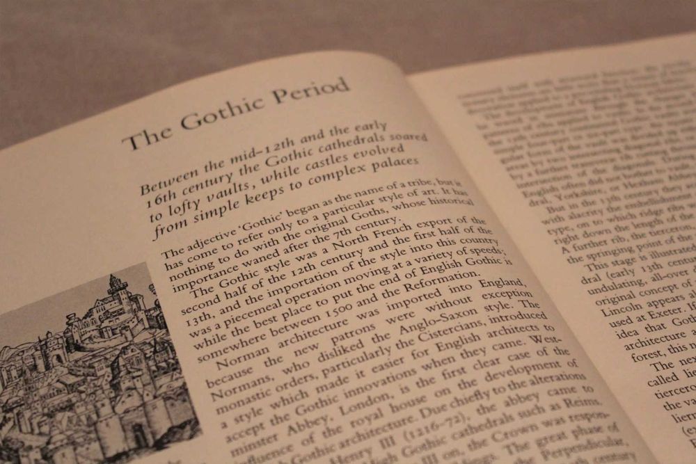 Livro Treasures of Britain , 1ª edição