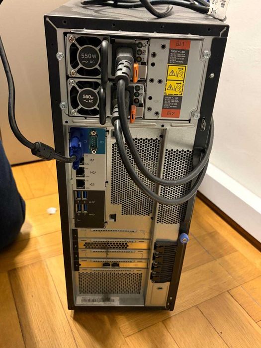 Serwer Lenovo ThinkSystem ST250 – sprawny, gotowy do pracy