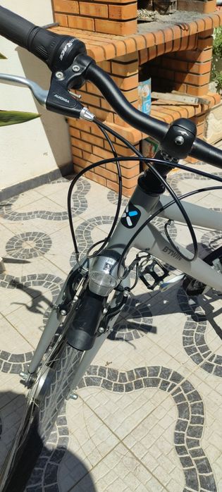 Bicicleta BTWIN Cinzenta