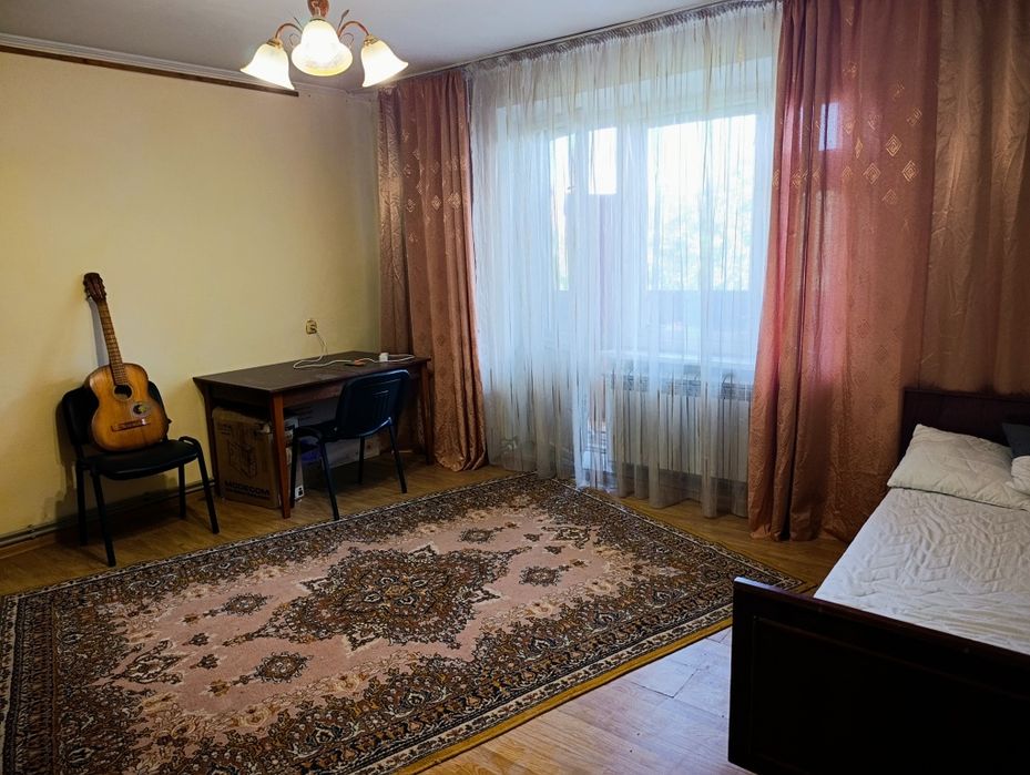 Хазяйка здає кімнату 5000+кп