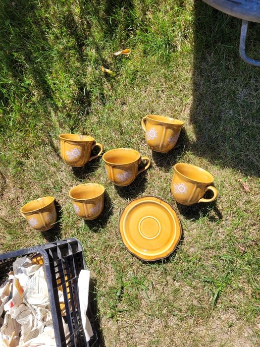 Porcelit Pruszków różne  miodowe naczynia
