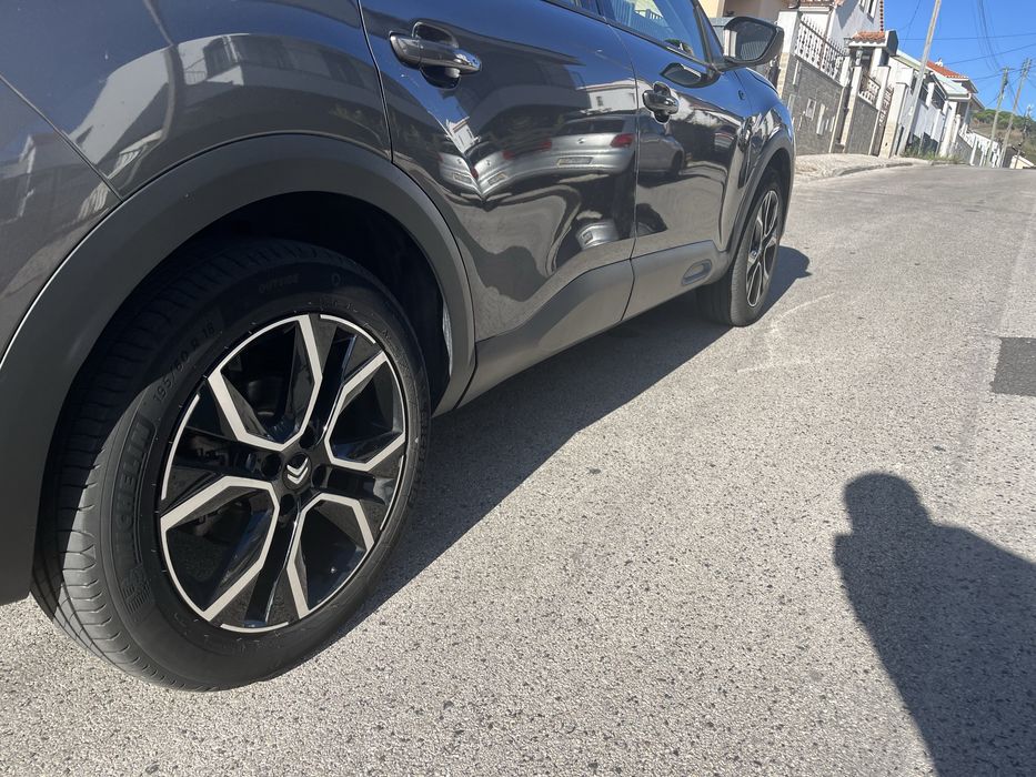 Vendo  Citroen e-C4x