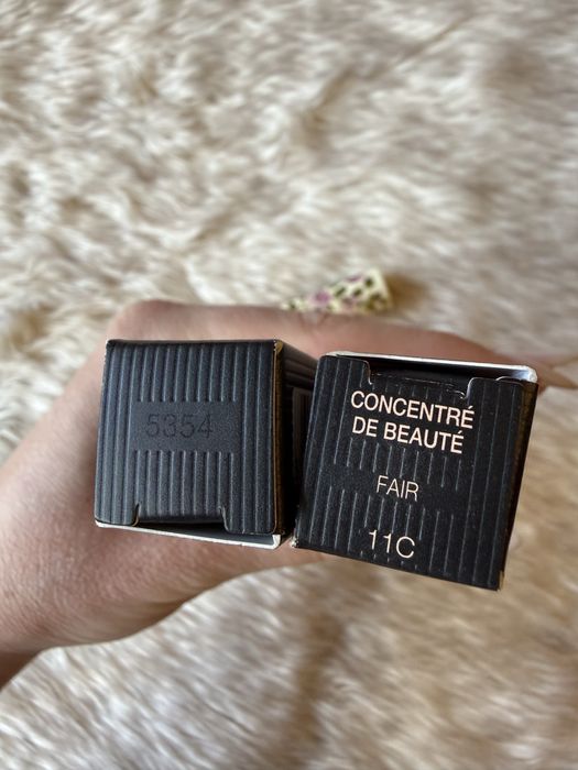 Консилер Gucci Concentré de Beauté Multi-Use Longwear Concealer