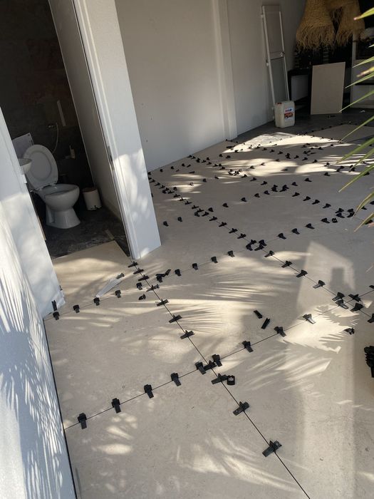Pedreiro profissional – cerâmica, pintura, chão flutuante e betonilha