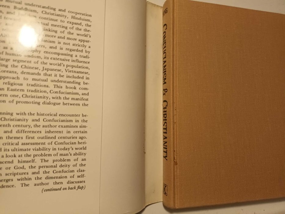 "Confucianism & Christianity - A Comparative Study" por Julia Ching