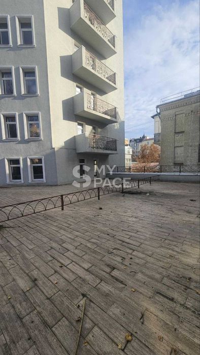 Найвигідніша ТОП Саксаганського 78 ЖК Патріарх Холл Граф Толстой Центр