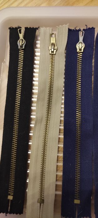 Zamki błyskawiczne metalowe 9 szt.