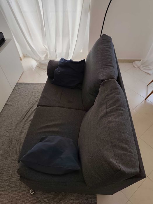 Sofá de 2 Lugares, em bom estado [Preço Negociável]