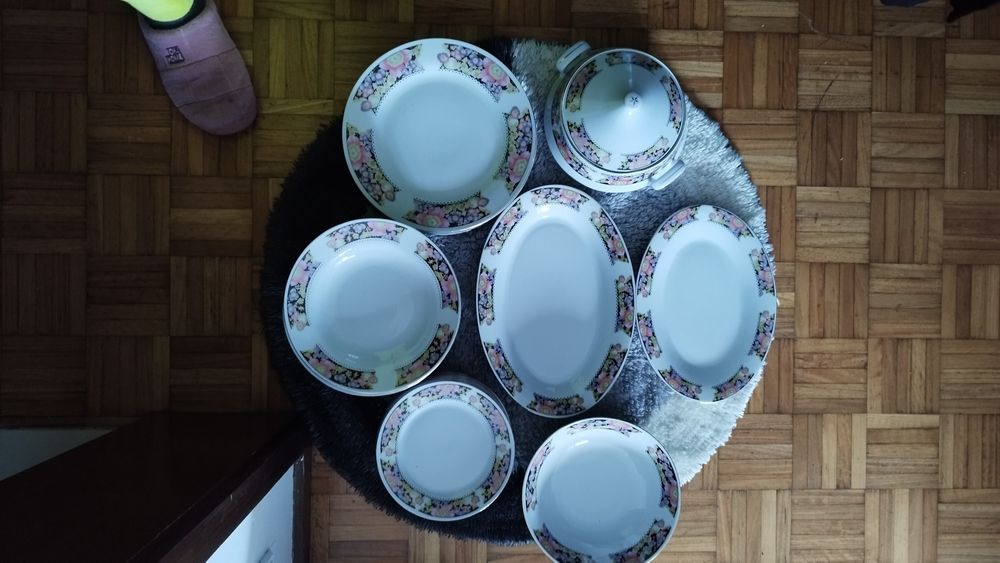 35-Piece Dinnerware Set439690767338065921