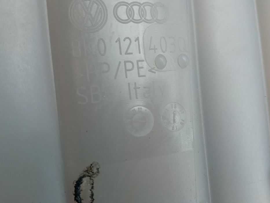 Reservatório / depósito da água / líquido de refrigeração AUDI A5 Spor