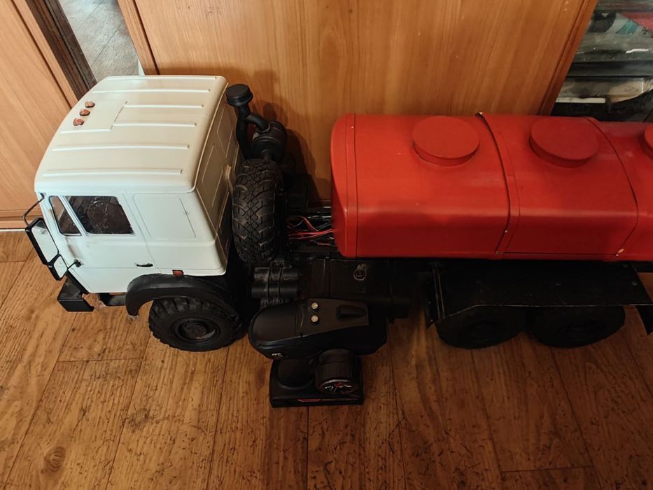 RC MАЗ Машинка на радіоуправлінні