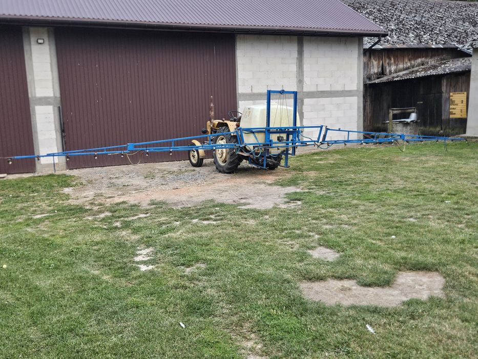Opryskiwacz Blanchard 800l/12m