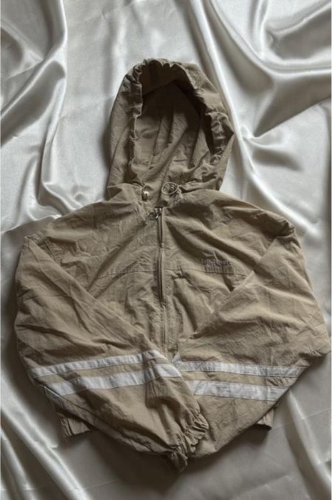 Вітровка-кофта bershka бежевого коляру s-m y2k