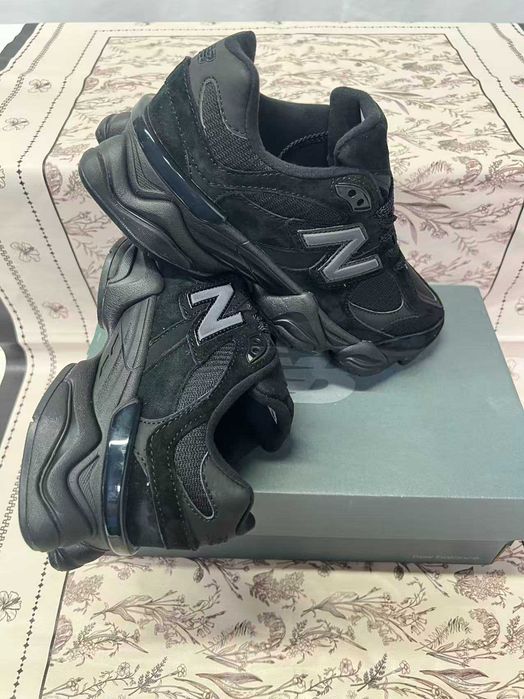 New Balance 9060_R.40