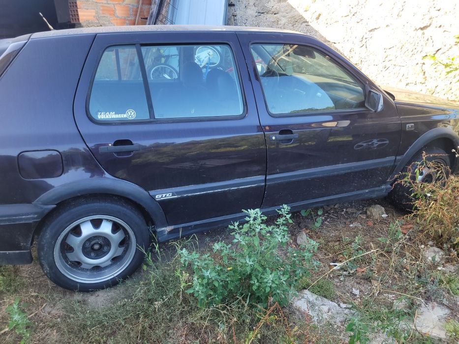 Golf 3 gtd  preço negociável a 1600€