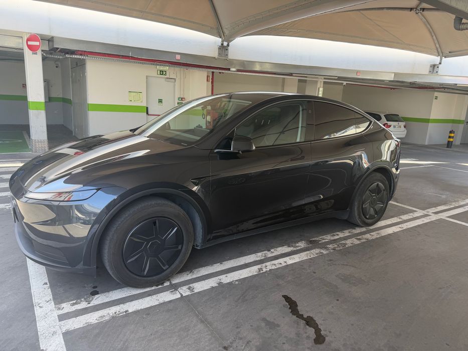 Tesla model y para alugar tvde