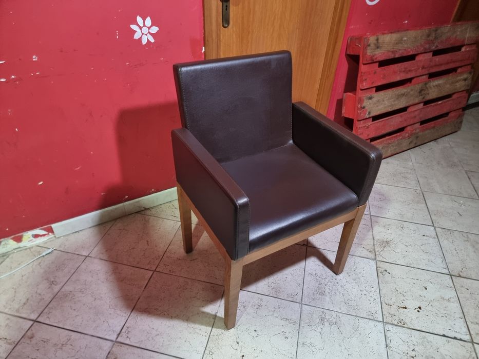 Cadeiras Acolchoadas