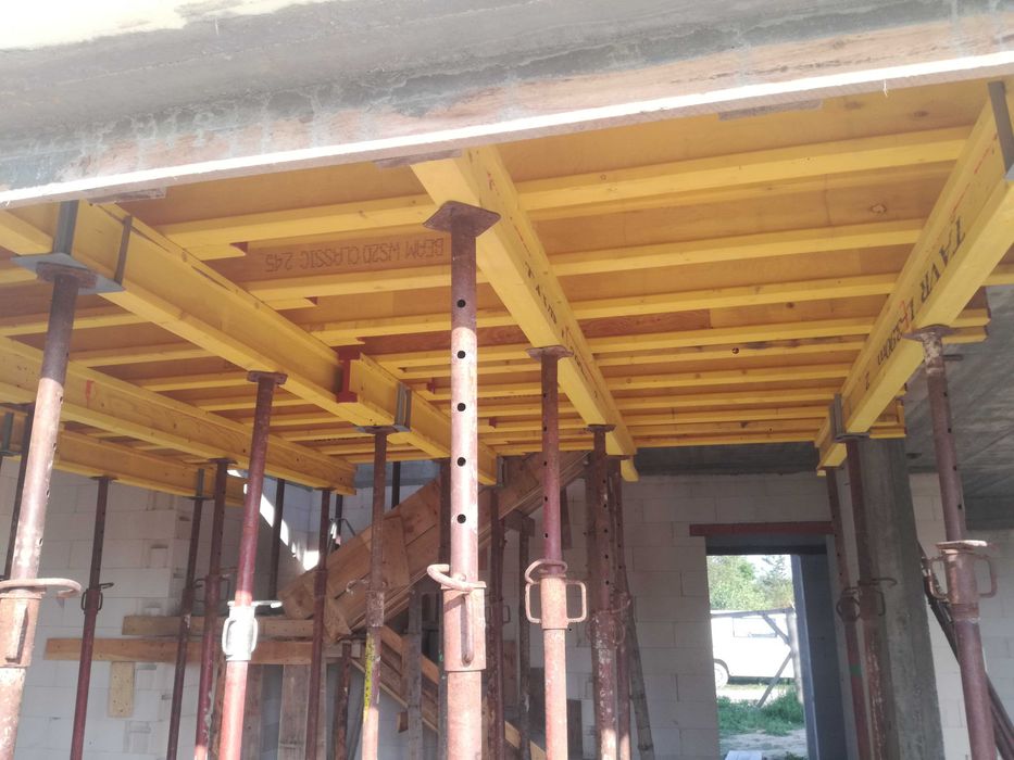 Wynajem wypożyczalnia szalunków stropowych, szalunki stropowe, stemple