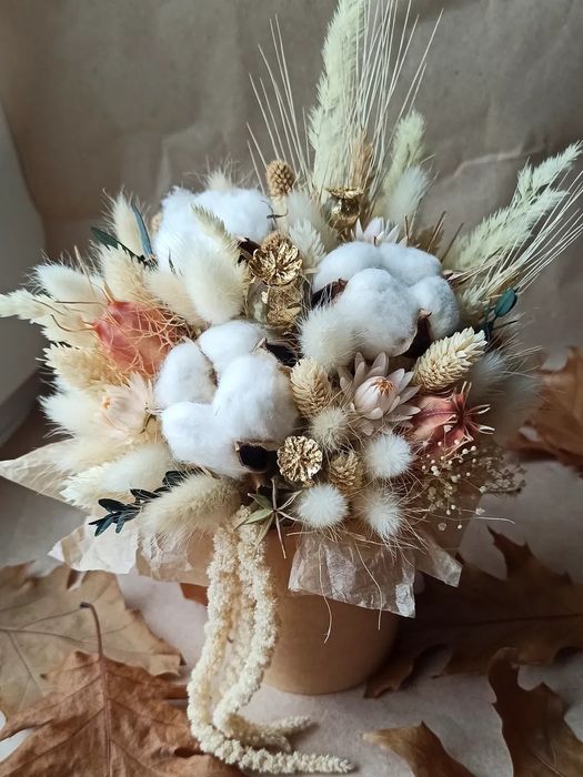 Композиція з сухоцвіту сухоцвіт