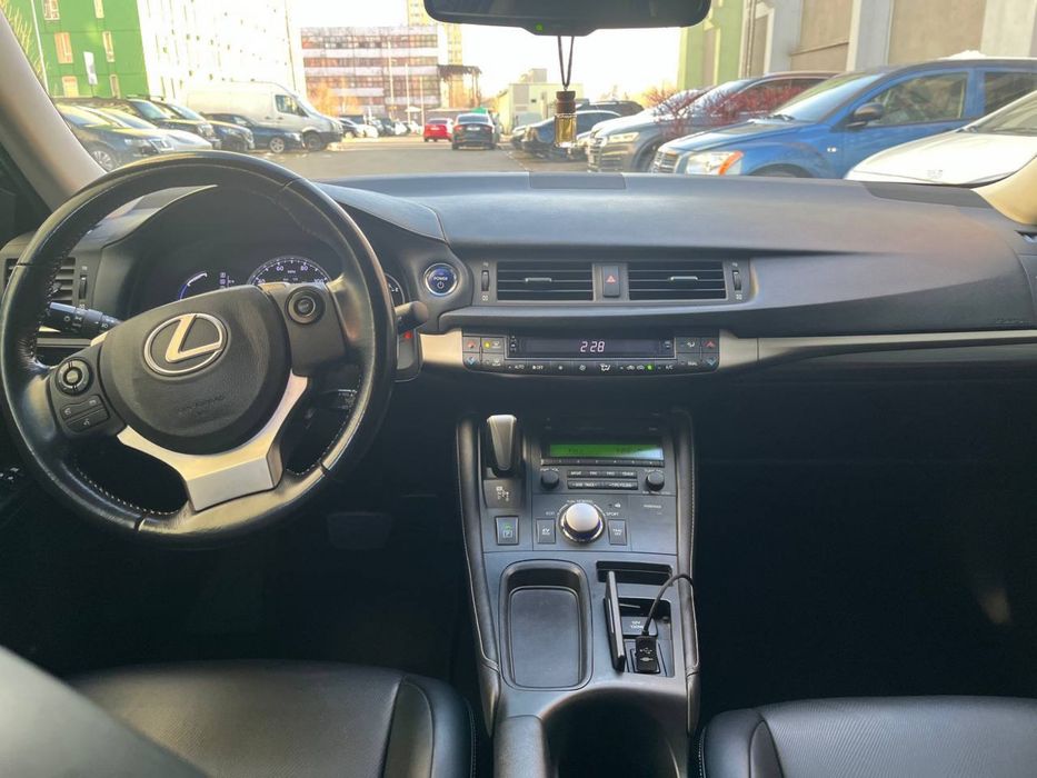 Lexus CT200 1.8 Hybrid