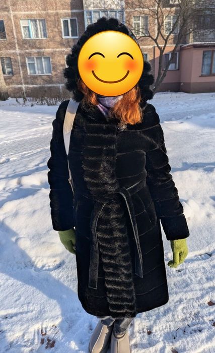 Мутонова шуба з оздобленням із натуральної норки