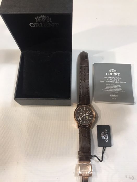 Продам новые часы Orient автоподзовод