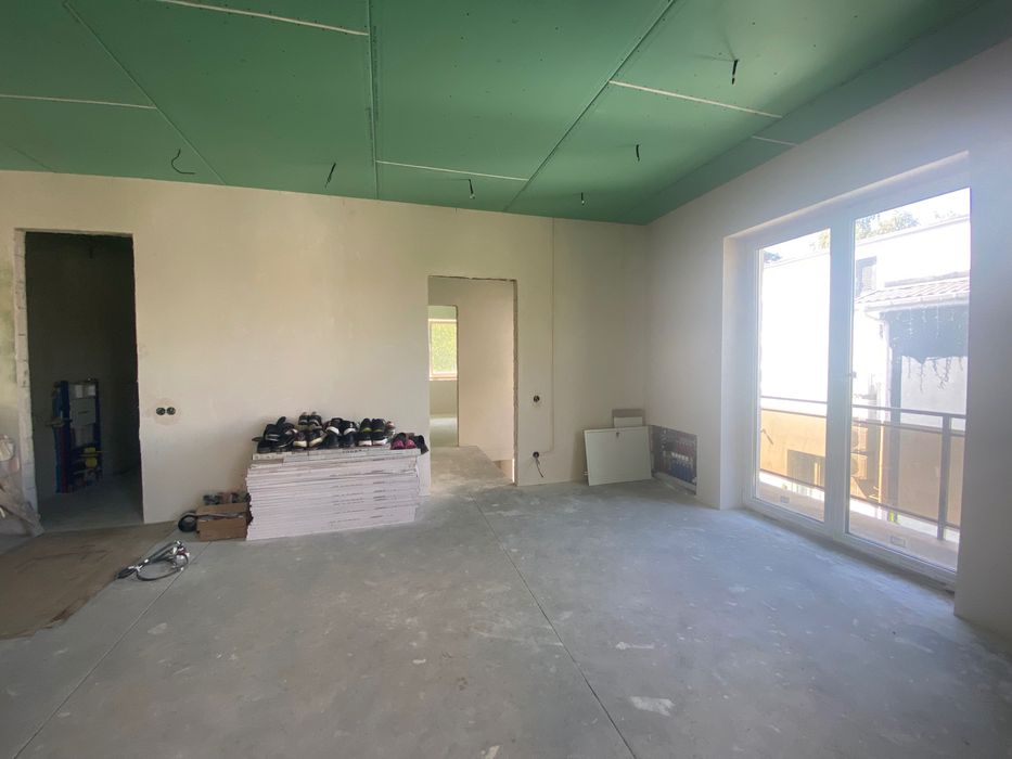 Шпитьки ТЕРЕЩЕНСЬКІ ОЗЕРА частина дуплексу 106 кв м + зем ділянка