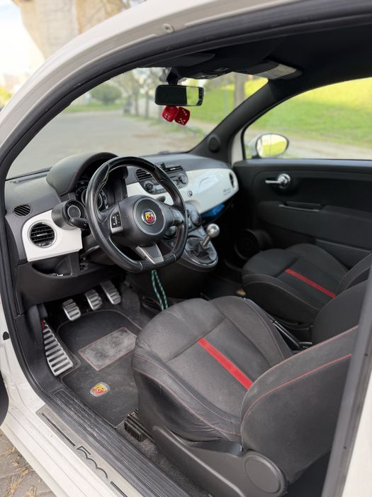 Vendo Abarth 500 1.4 T-JEt em otimo estado