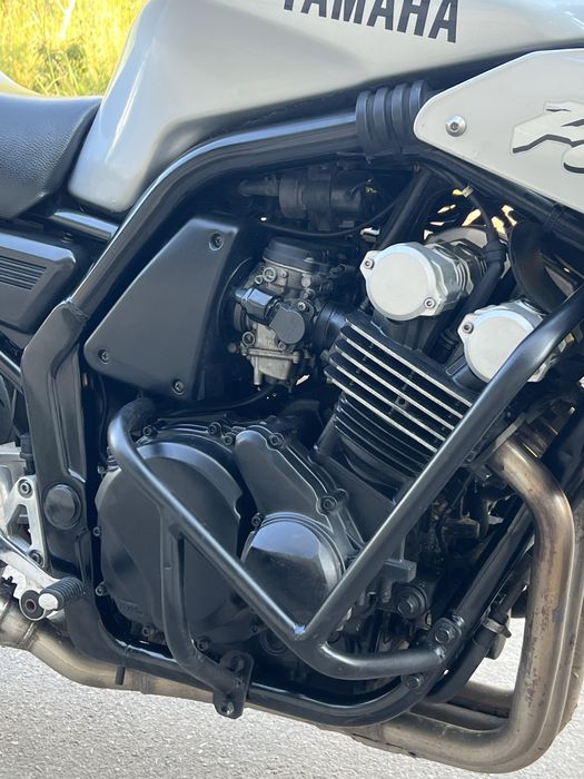 Yamaha Fazer 600 на документах