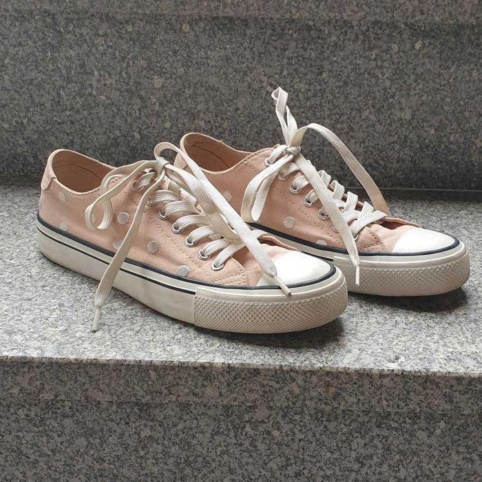 Sapatilhas estilo 'All Star' Coral com Bolinhas Brancas