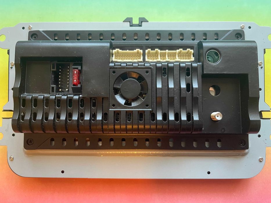 Штатна автомагнітола Android Volkswagen Skoda Octavia Golf Touran