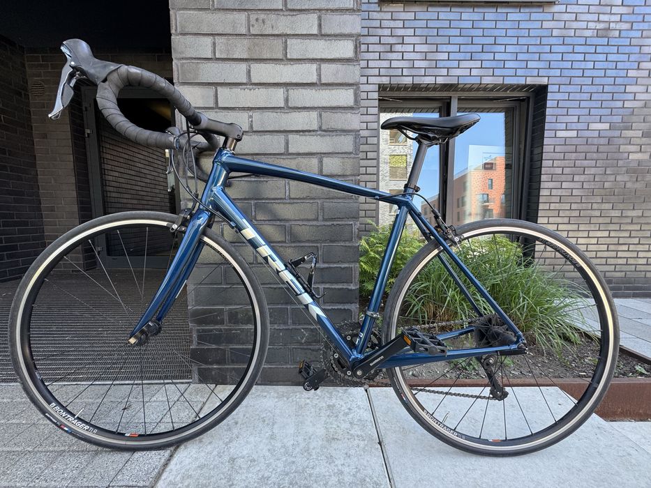 Trek Domane Al 2 rower szosowy