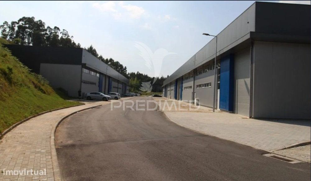 Armazém para Arrendamento em Azurém – Guimarães
