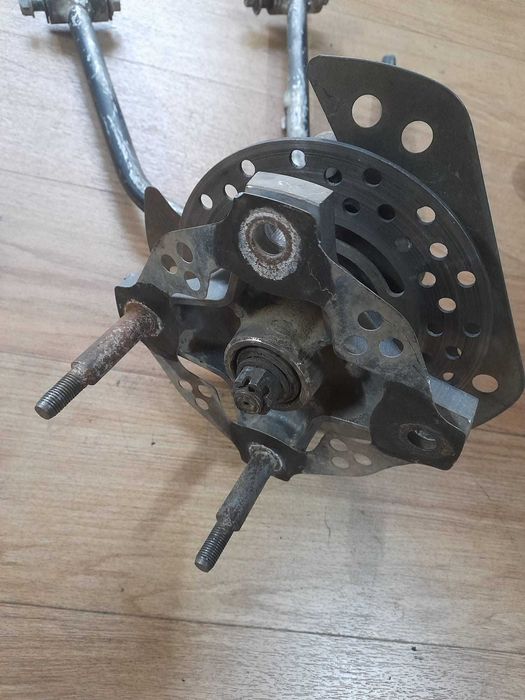 PEÇAS OEM SUZUKI LTZ 4  0 0  COM LIGEIRAS FOLGAS