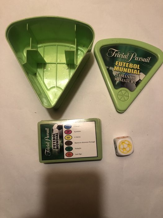 Trivial Pursuit Futebol Mundial tamanho miniatura
