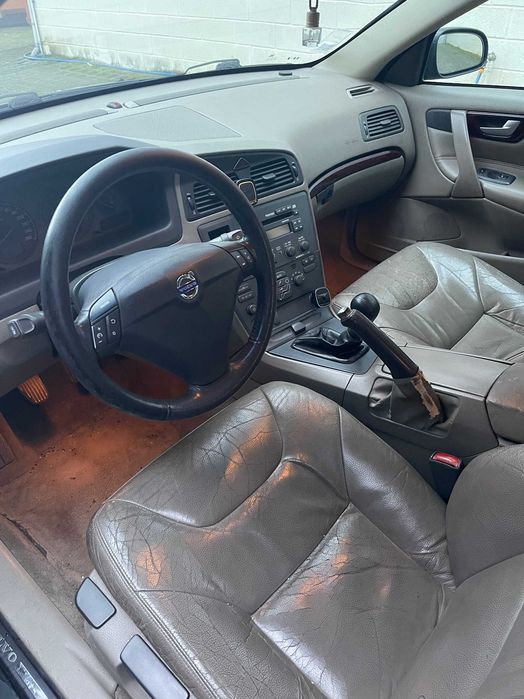 Volvo S60 2002 2.4