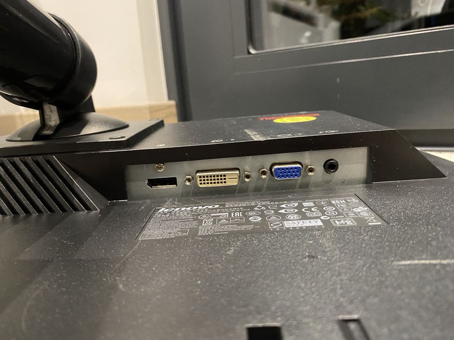 Monitor Lenovo ThinkVision