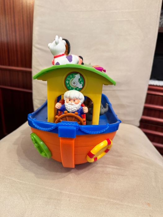 Zabawka  statek edukacyjny