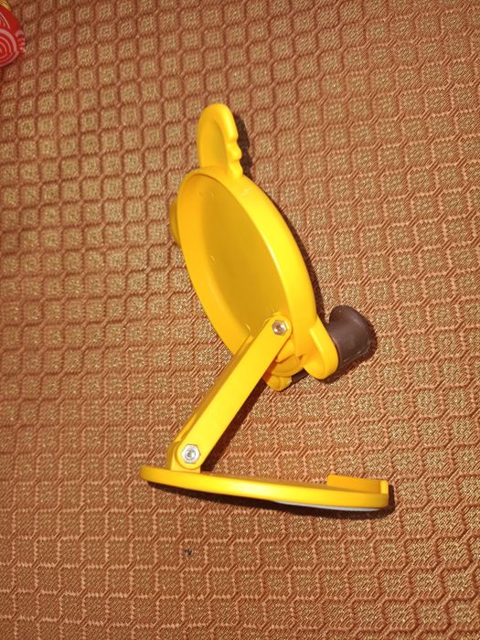 Подставка для телефона.