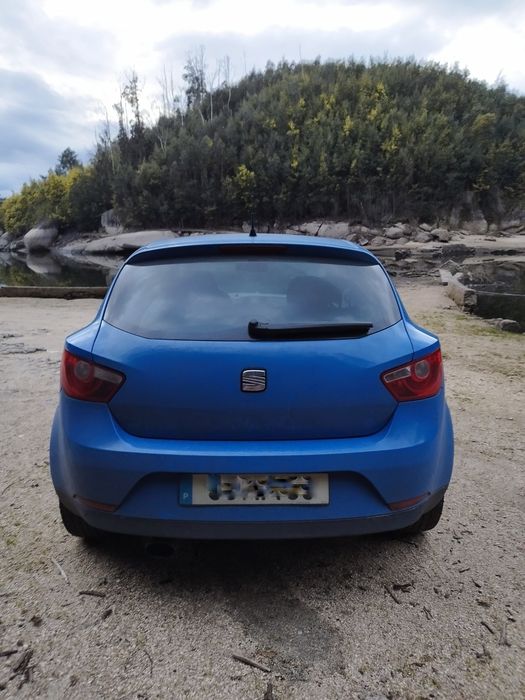 Seat Ibiza 6J 1.9 TDI — photo 3