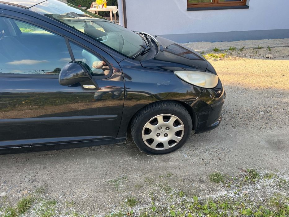 Sprzedam Peugeot 207