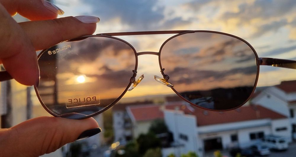 Óculos de sol Police polarizados haste metal várias cores - NOVOS