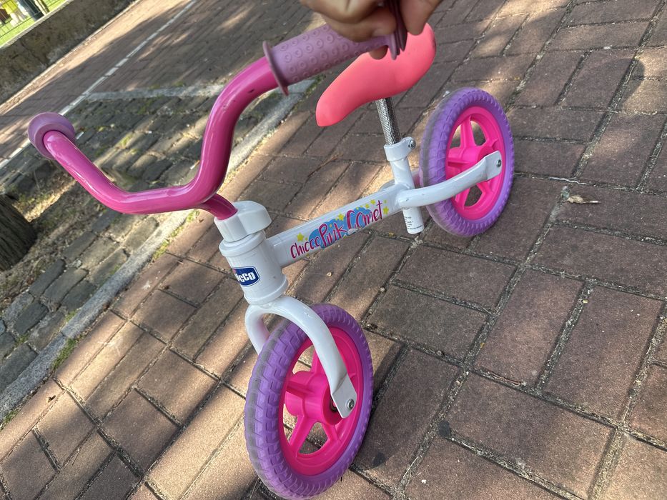 Vende-se bicicleta