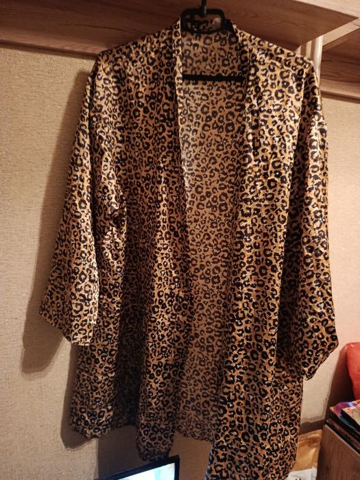 Продам халатики для жінок