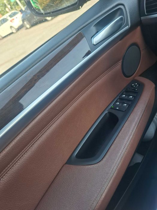 BMW X5  E70. 3.5XDRIVE