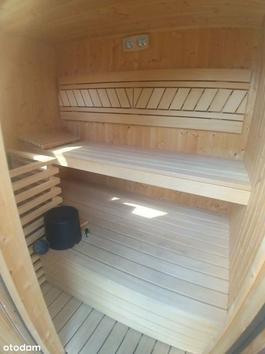 Dom z sauną, jacuzzi. Duży ogród, widok na Jeziorak - pierwsza linia.